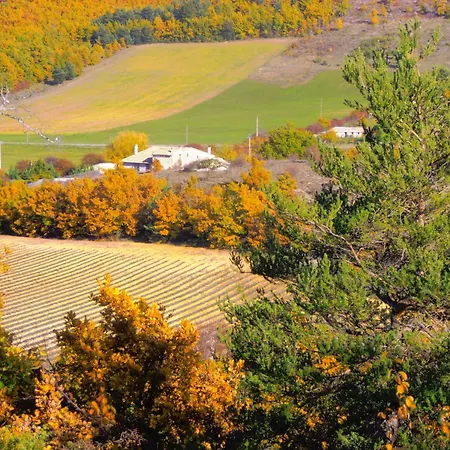 D'hote Dans Ferme Provencale 3*