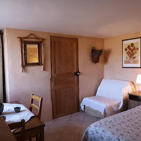 D'hote Dans Ferme Provencale * Banon